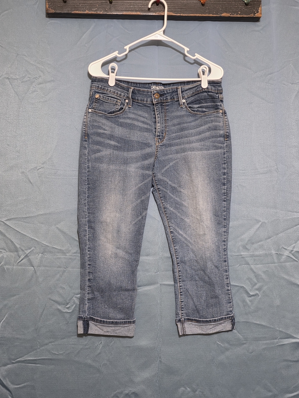Denizen from Levi's by Levi's Light Blue Cropped Women’s Jeans